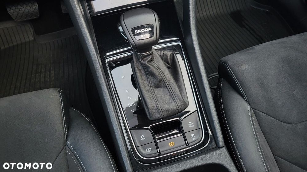 Skoda Kodiaq 2.0 TDI 4x4 Style DSG 7os - 32