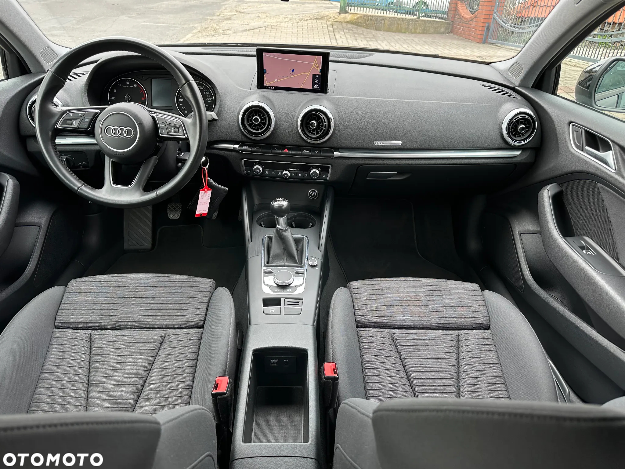 Audi A3 30 TFSI Sportback design - 7