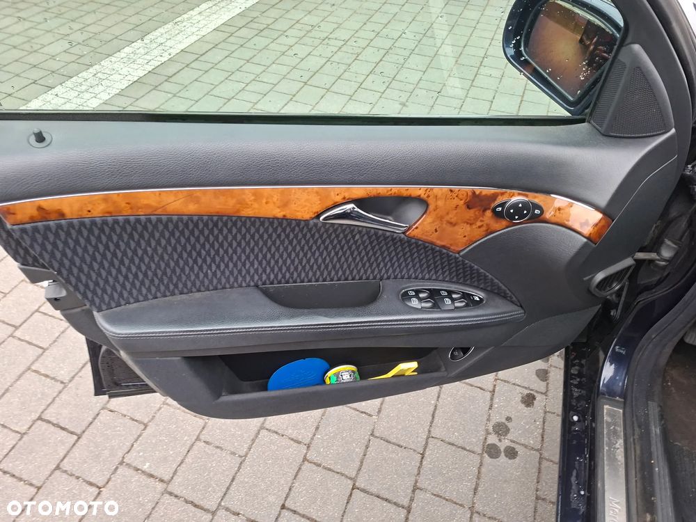 Mercedes-Benz Klasa E - 7