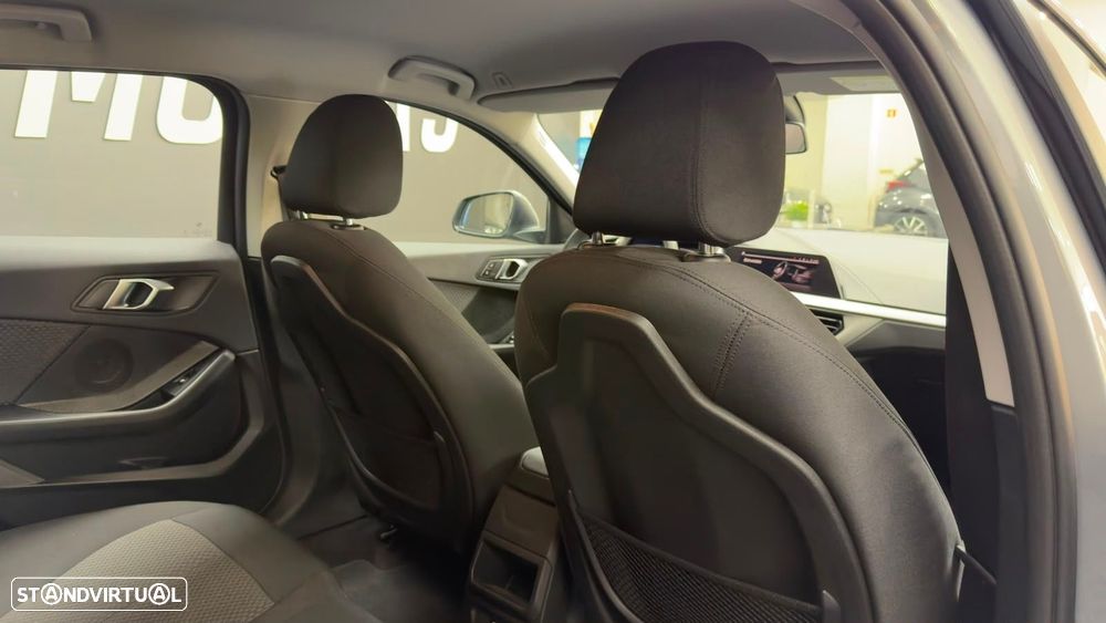 BMW 116 d Line Luxury Auto - 37