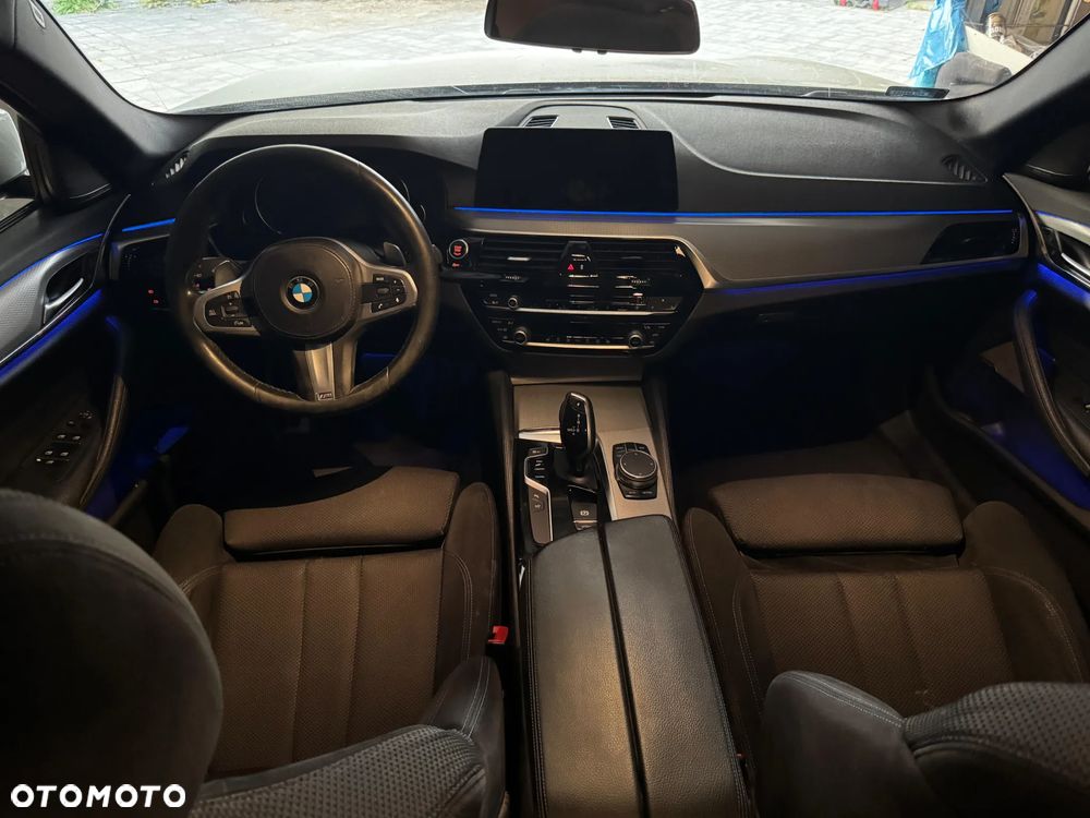 BMW Seria 5 520d xDrive Sport Line sport - 22