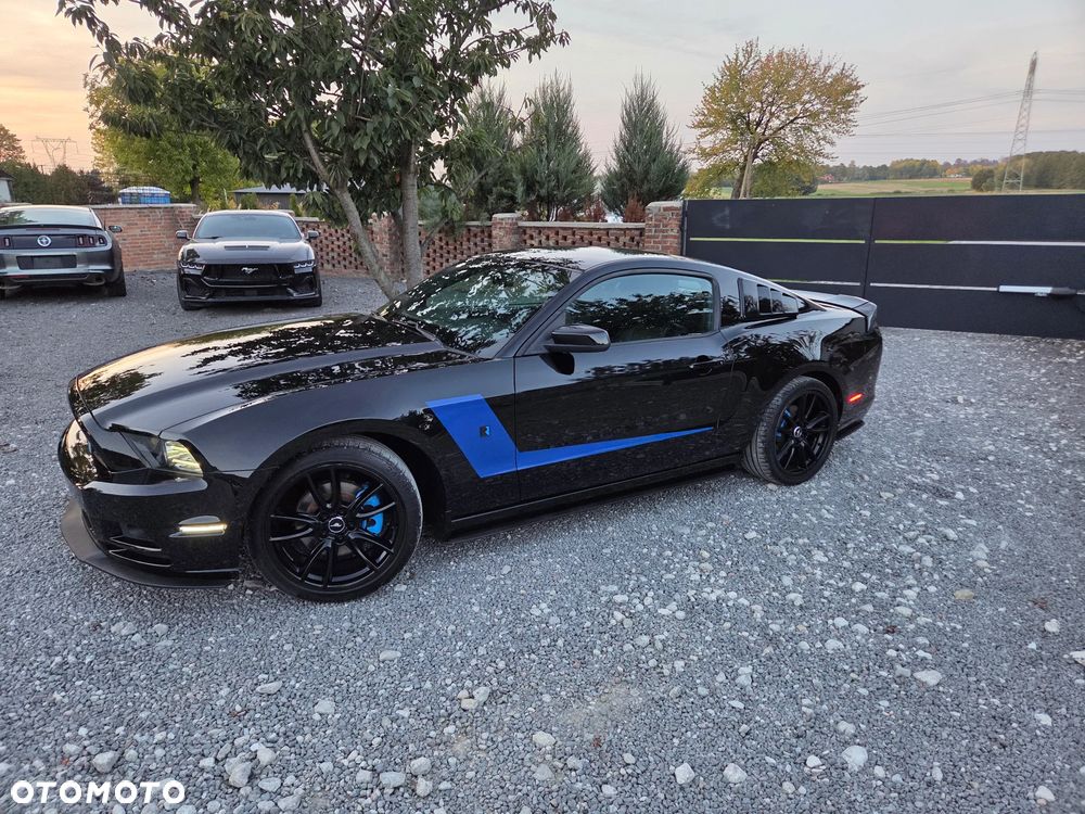 Ford Mustang - 37