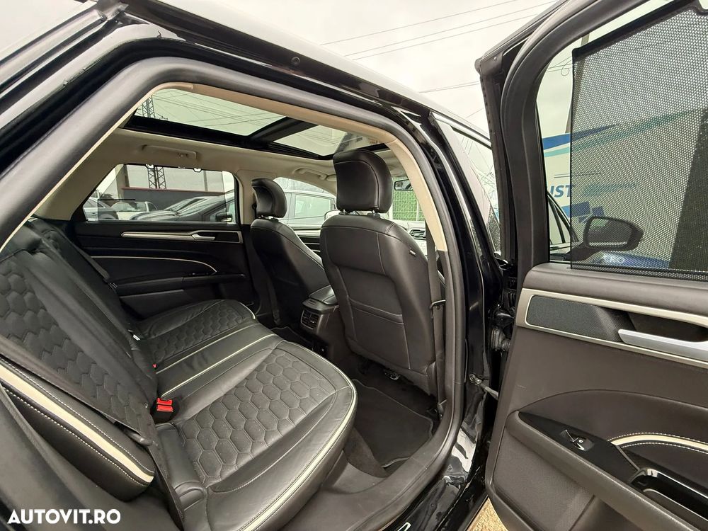 Ford Mondeo Vignale 2.0 TDCi Powershift - 6