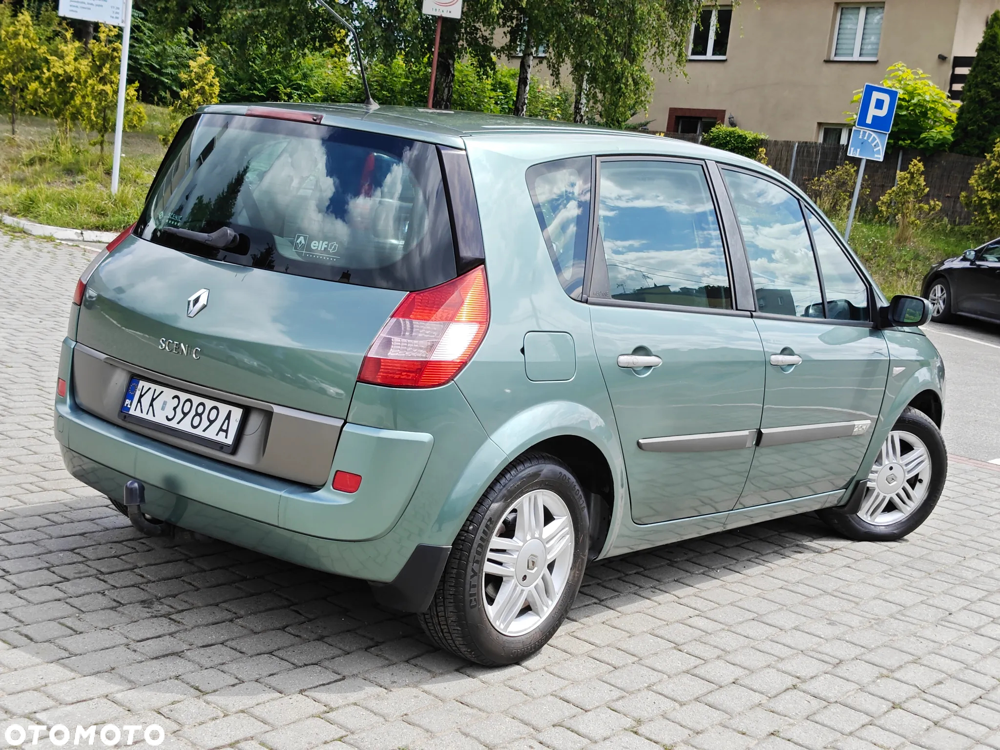 Renault Scenic 2.0 Confort Authentique - 4