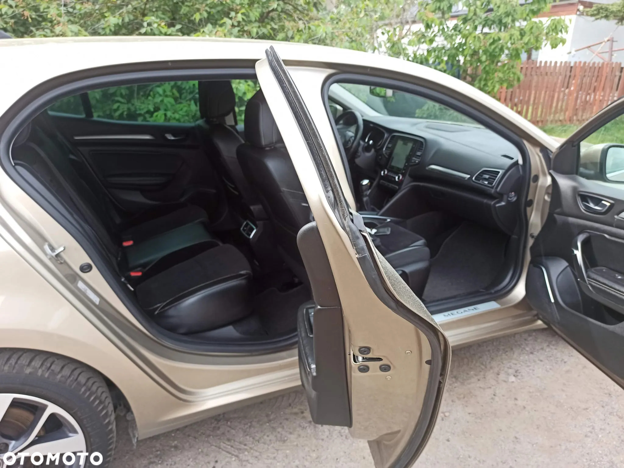 Renault Megane - 11