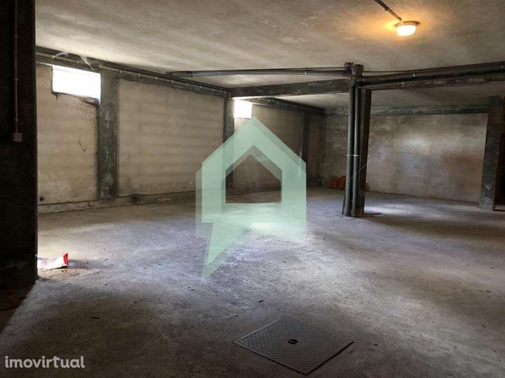 APARCAMENTO - PERELHAL - Grande imagem: 3/7