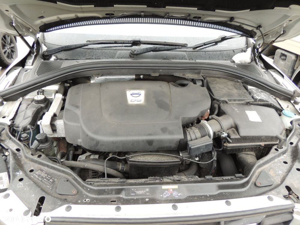 Pas przedni górny VOLVO XC60 - 1