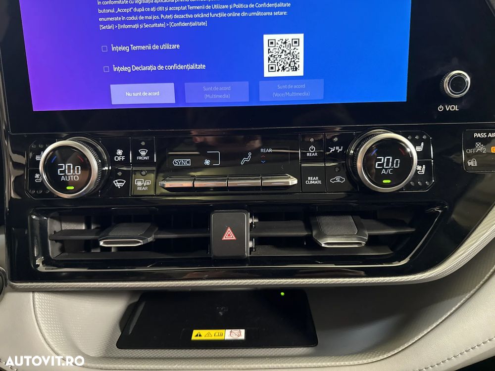 TOYOTA Highlander 2023 — imagine 19