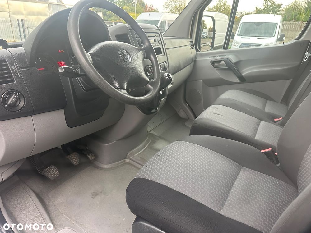 Volkswagen Crafter 35 2.0tdi 136ps L2H2 Klima stan extra - 21