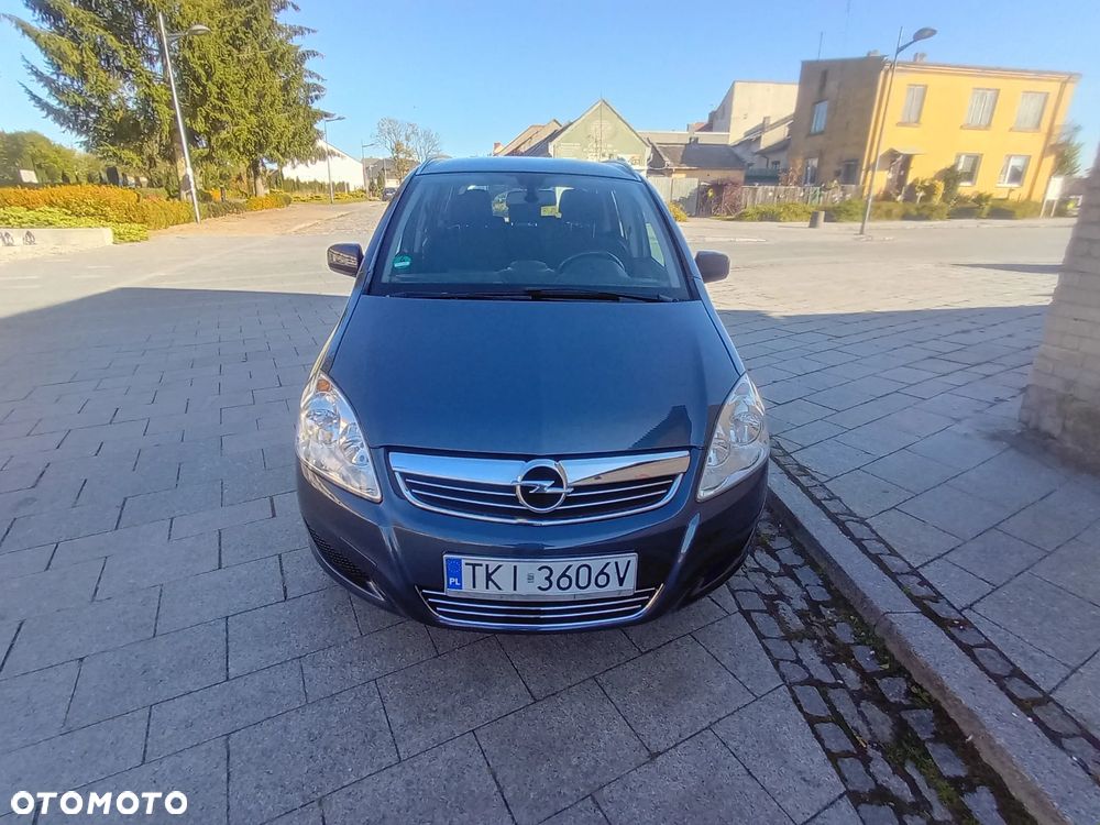 Opel Zafira - 22