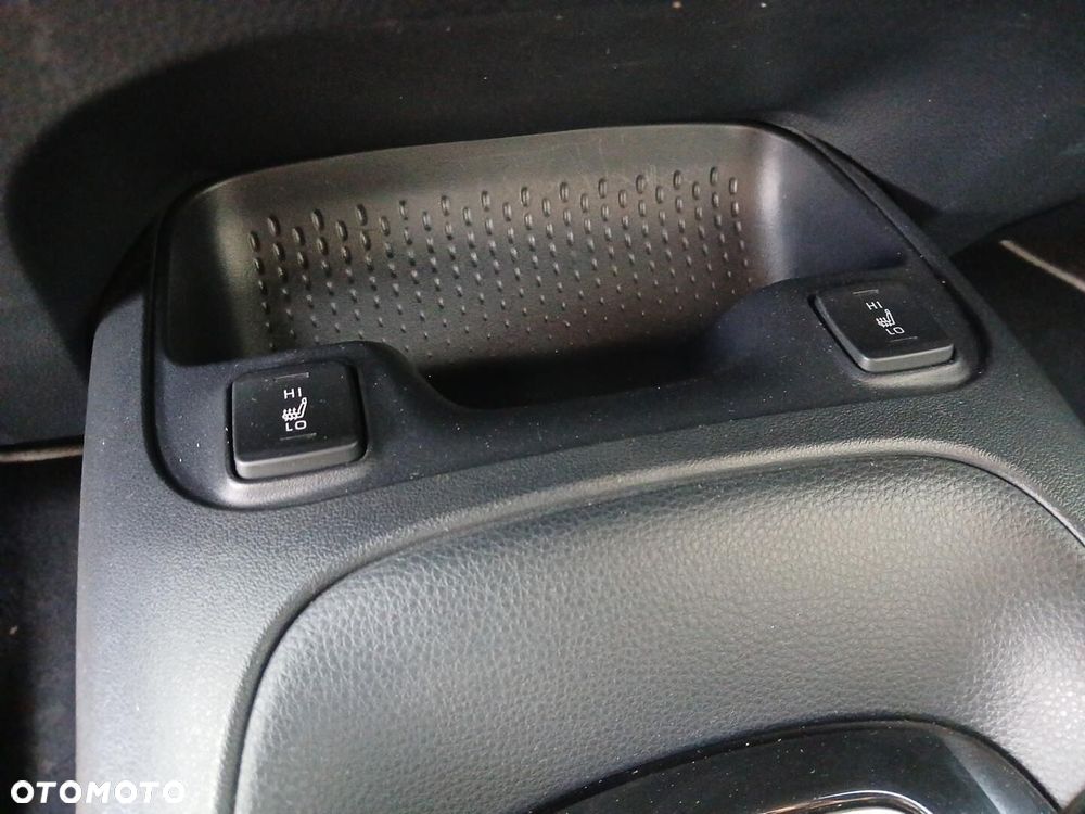 Toyota Corolla 2.0 Hybrid Comfort - 31