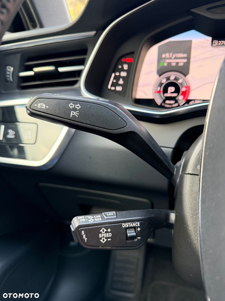 Audi A6 Allroad - 30