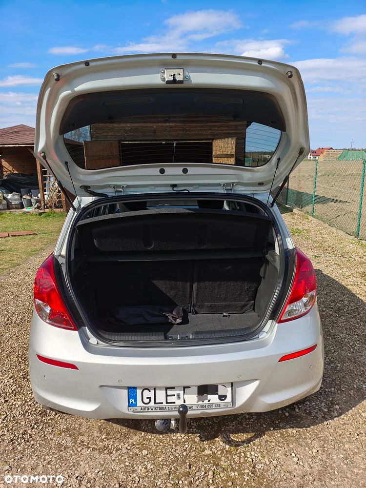 Hyundai i20 1.2 Fifa World Cup Edition - 4