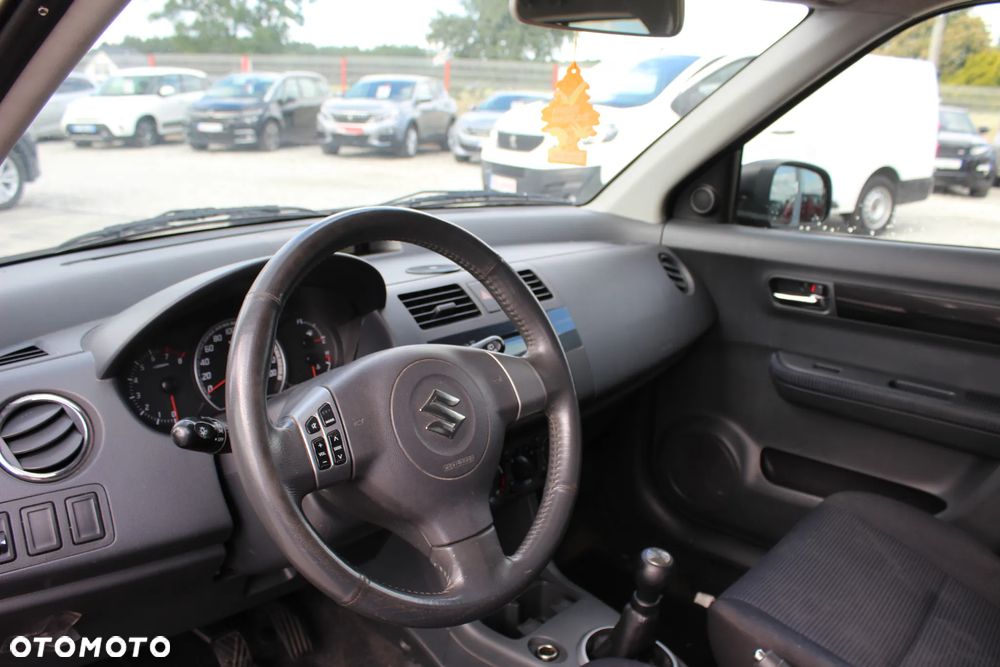 Suzuki Swift 1.3 Comfort - 18