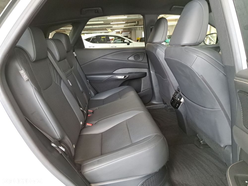 Lexus RX - 15