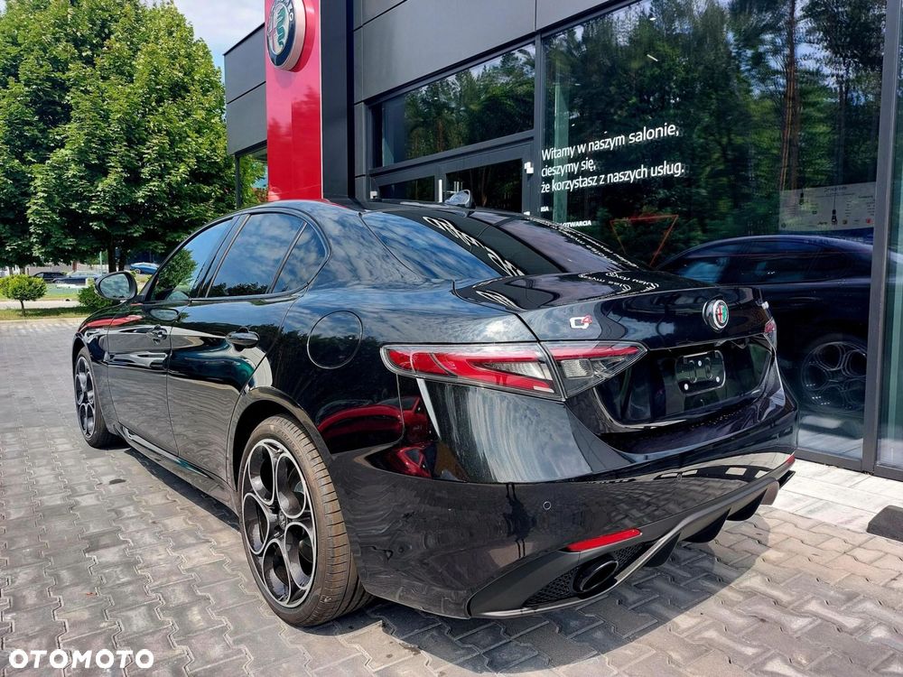 Alfa Romeo Giulia 2.2 D Turbo Veloce Q4 - 3