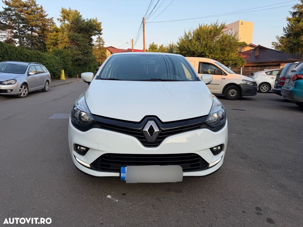 Renault Clio - 2