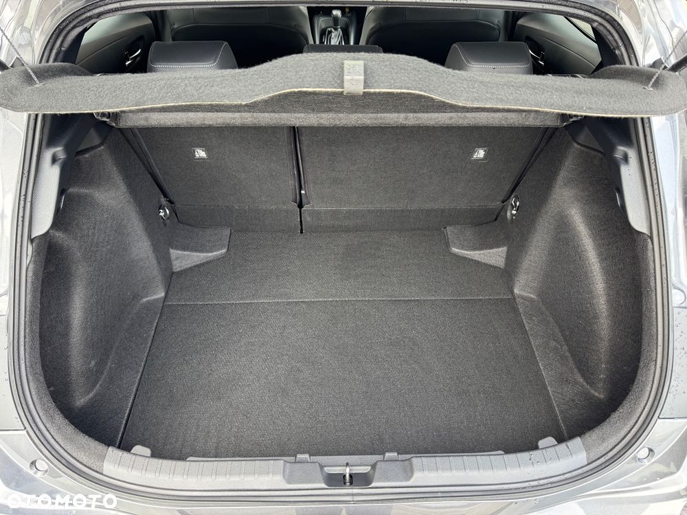 Toyota Corolla 1.8 Hybrid Executive - 22