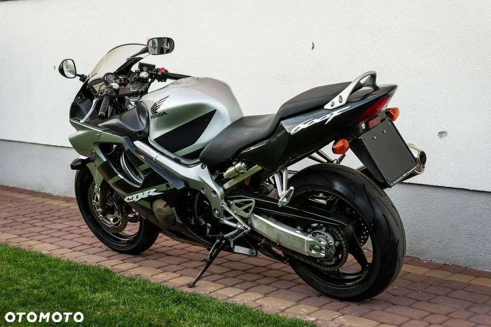 Honda CBR - 5