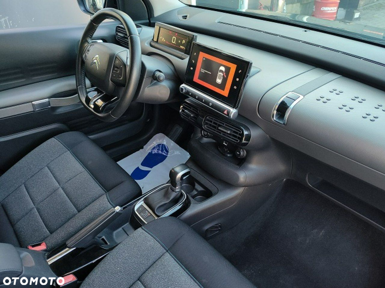 Citroën C4 Cactus - 15