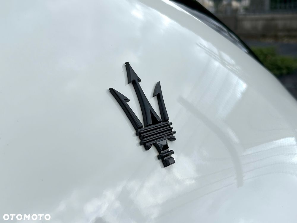 Maserati Levante Q4 - 15
