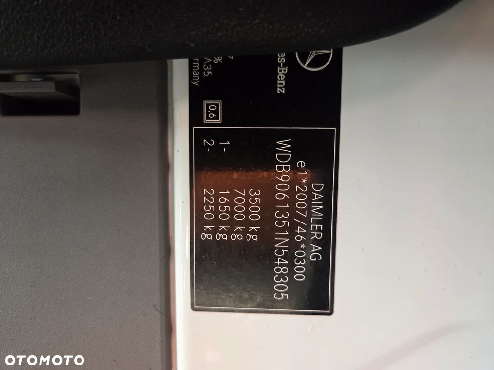 Mercedes-Benz Sprinter - 35