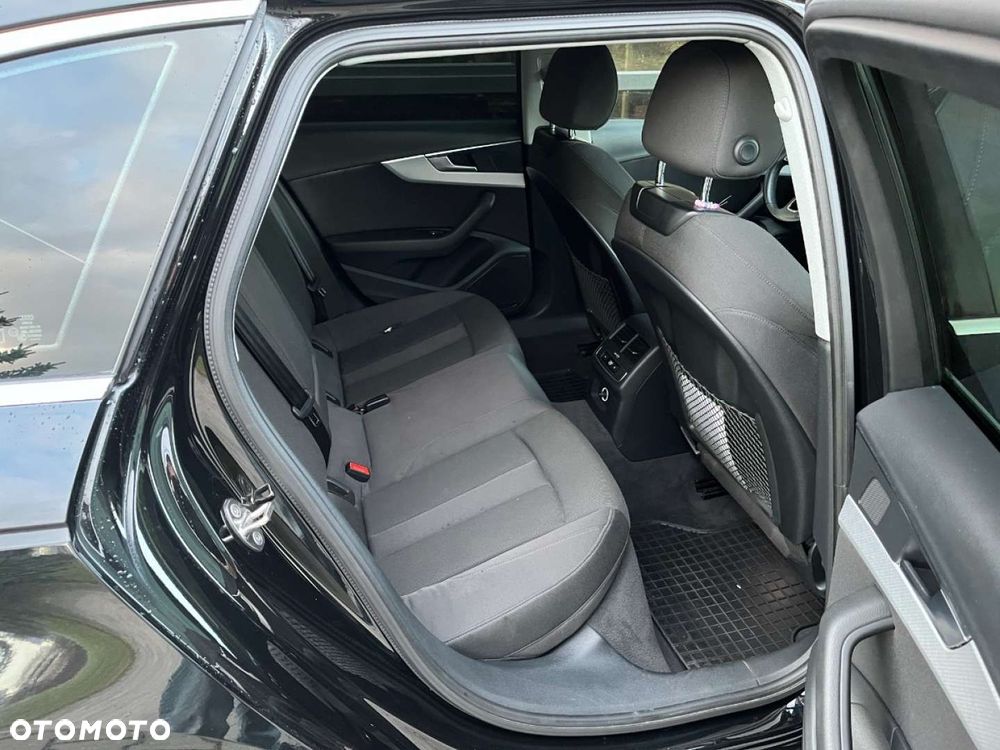 Audi A4 Avant 2.0 TDI - 31