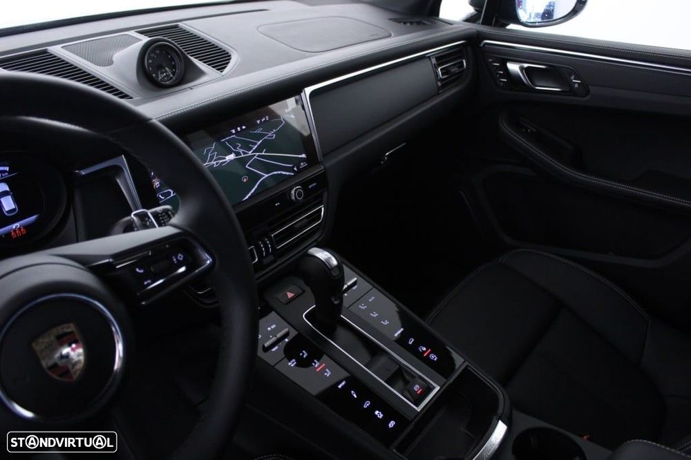 Porsche Macan Standard - 37