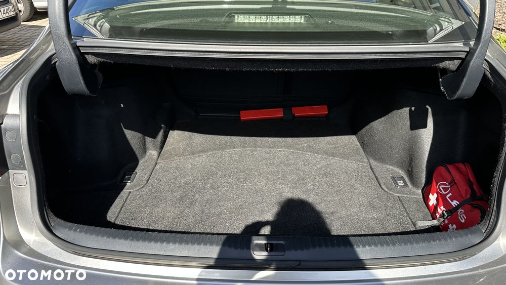 Lexus IS 250 Elegance - 10