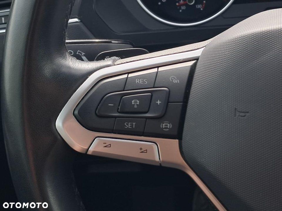 Volkswagen Tiguan - 25