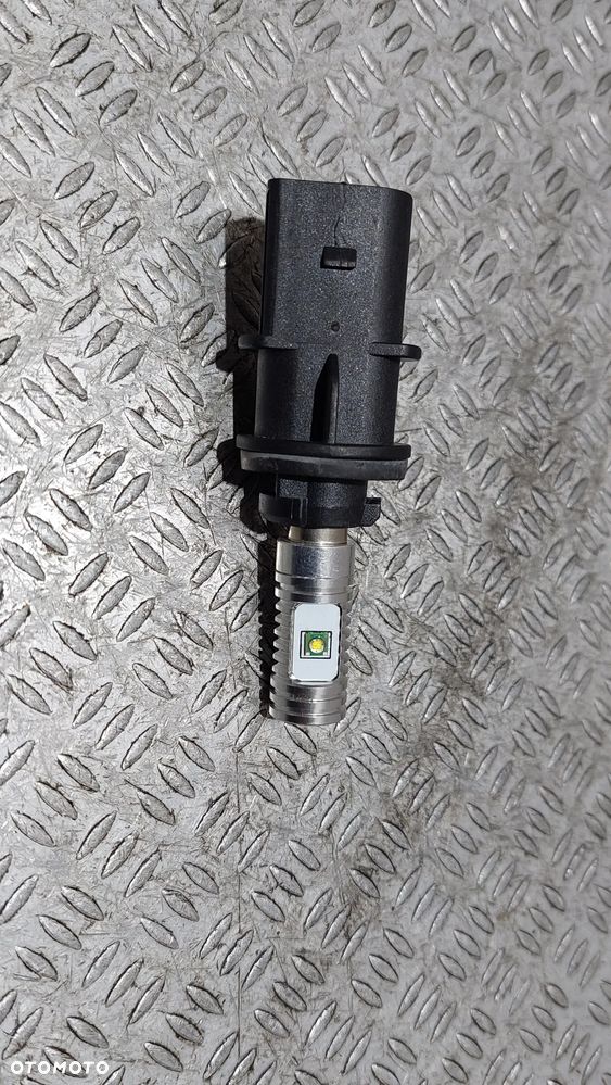 ŻARÓWKA LED VALEO - 1
