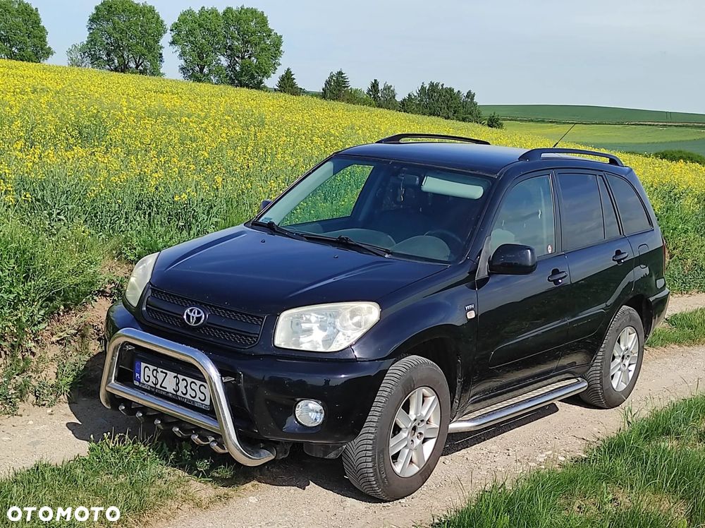 Toyota RAV4 2.0 VVT-i 4x4 - 5