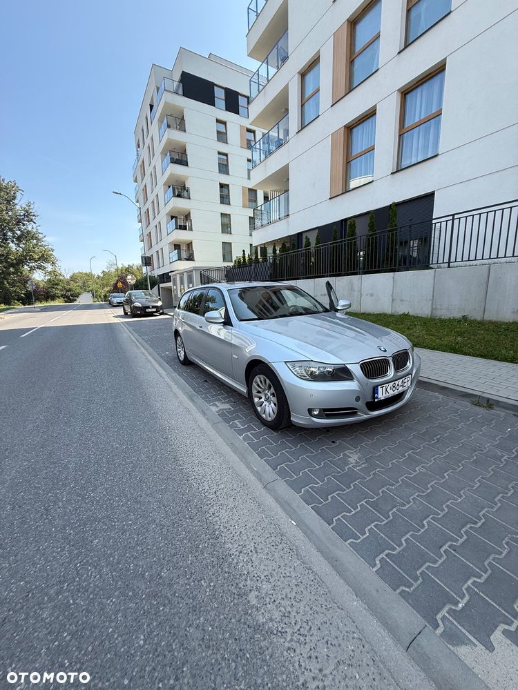 BMW Seria 3 320d - 10