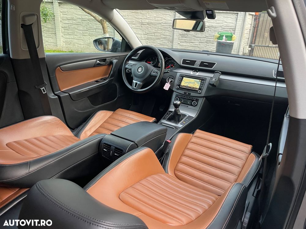 Volkswagen Passat - 22