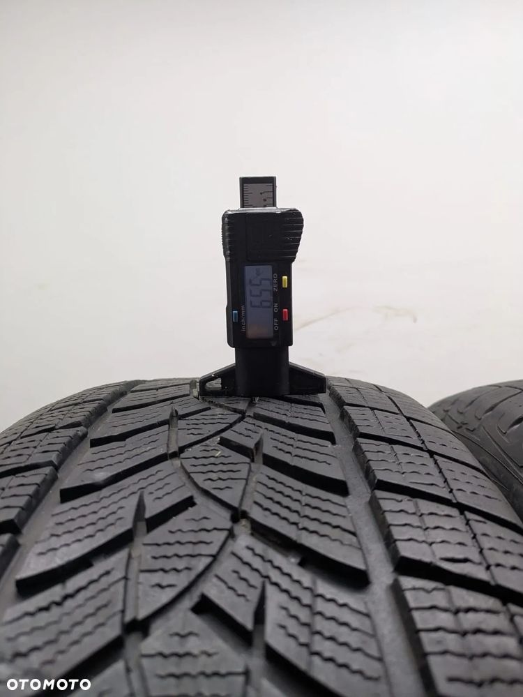 Opony zimowe 235/55/19 Goodyear Ultragrip Performance - 4