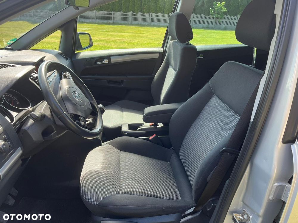 Opel Zafira 1.6 ECOFLEX Design Edition - 22