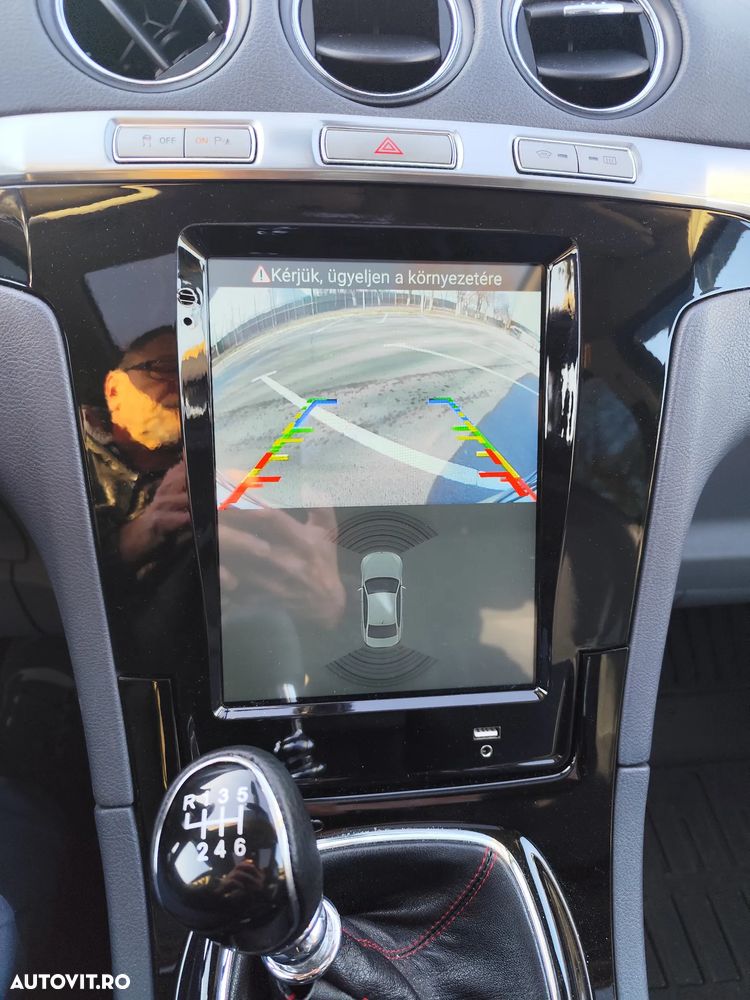 Ford S-Max 2.0 TDCi Titanium - 4