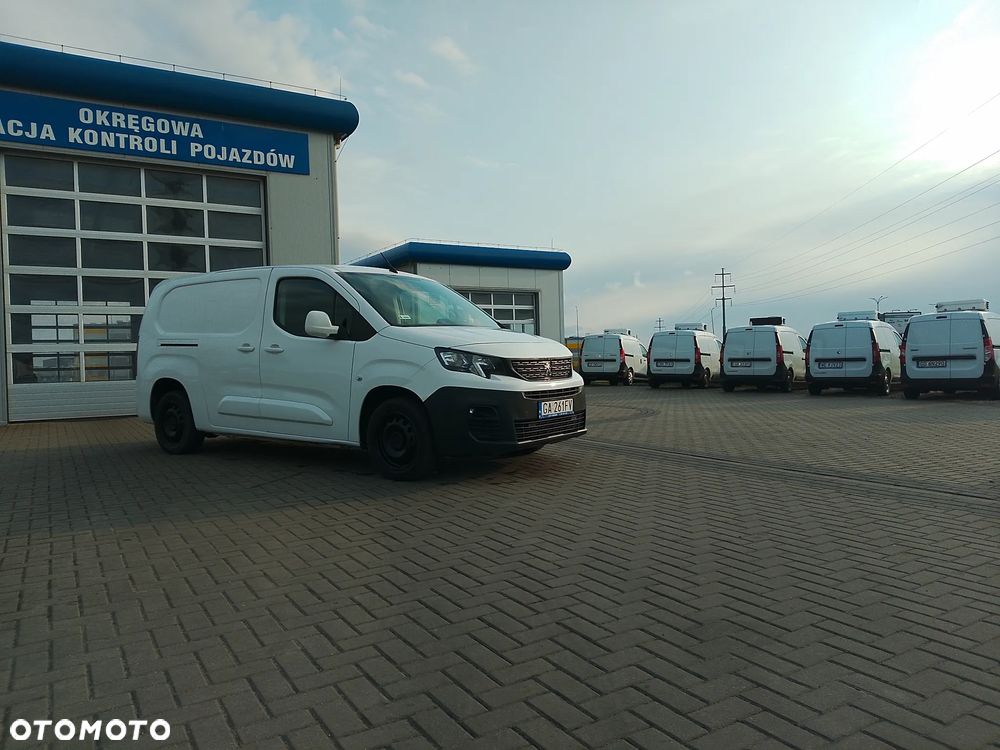 Peugeot Partner Proace Berlingo Combo Doblo L2 Izoterma Chłodnia Salon PL półka Inox 3 osoby - 11