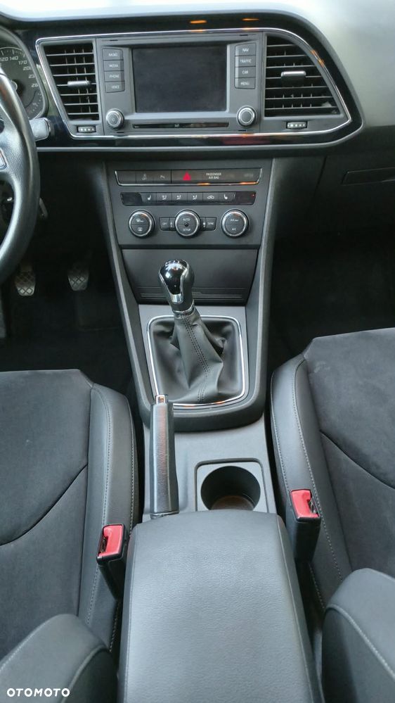Seat Leon 2.0 TDI DPF Style - 27