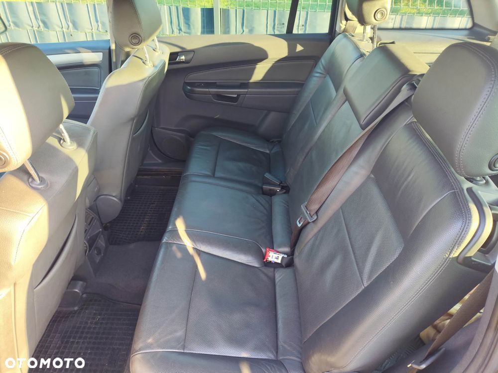 Opel Zafira 1.7 CDTI Cosmo EU5 - 10