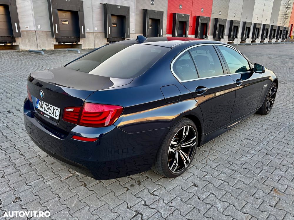 BMW Seria 5 520d Luxury Line - 3