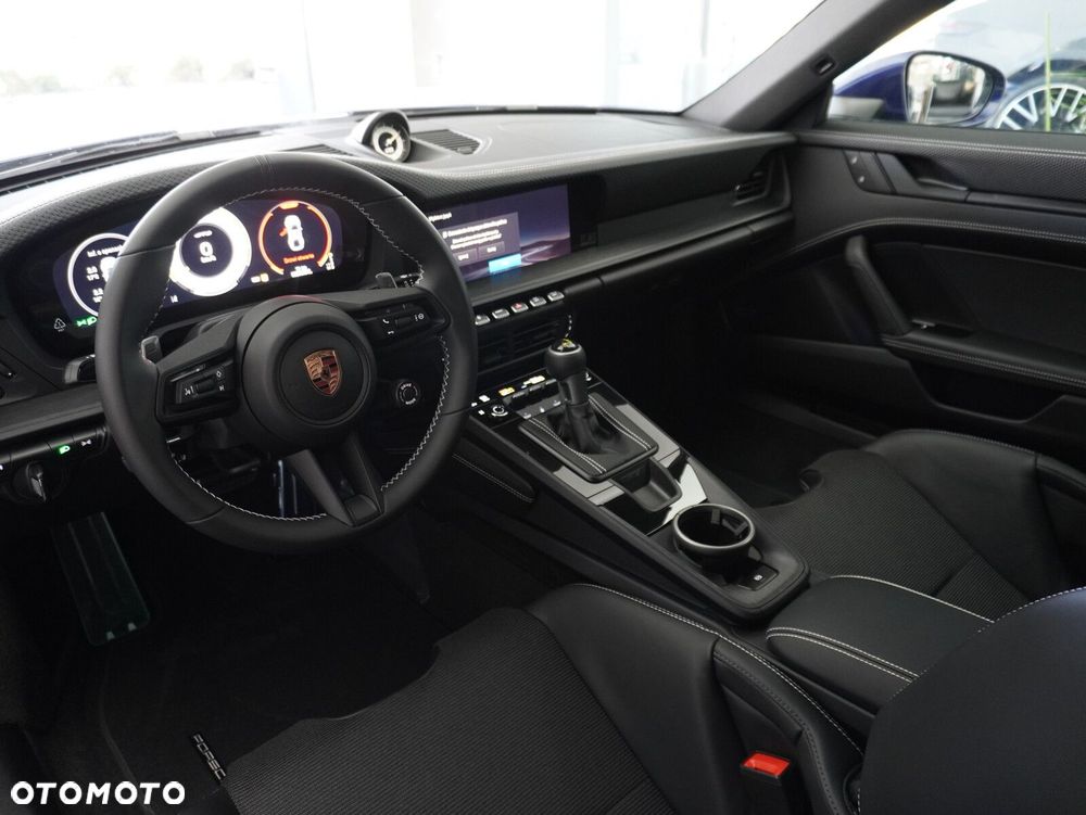 Porsche 911 GT3 Touring PDK - 30