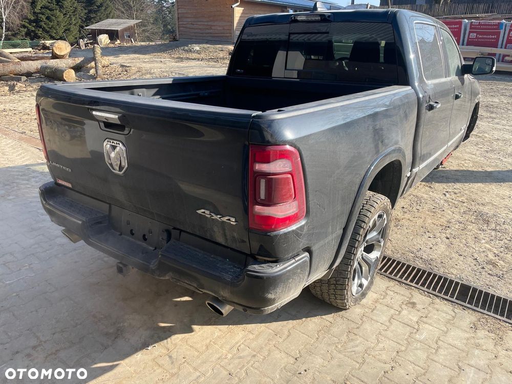 Dodge RAM 5.7 4x4 - 36