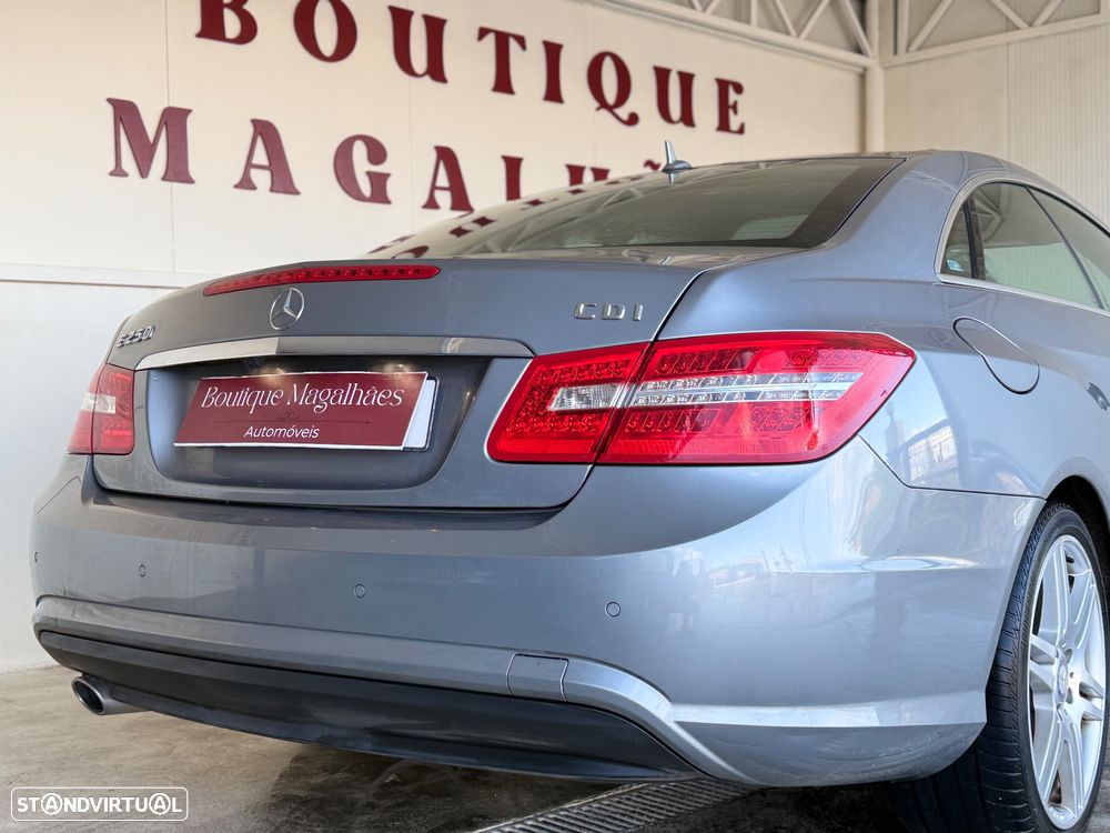 Mercedes-Benz E 250 CDi Avantgarde BlueEfficiency Auto - 26