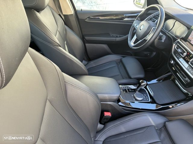 BMW X3 30 e xDrive xLine - 23