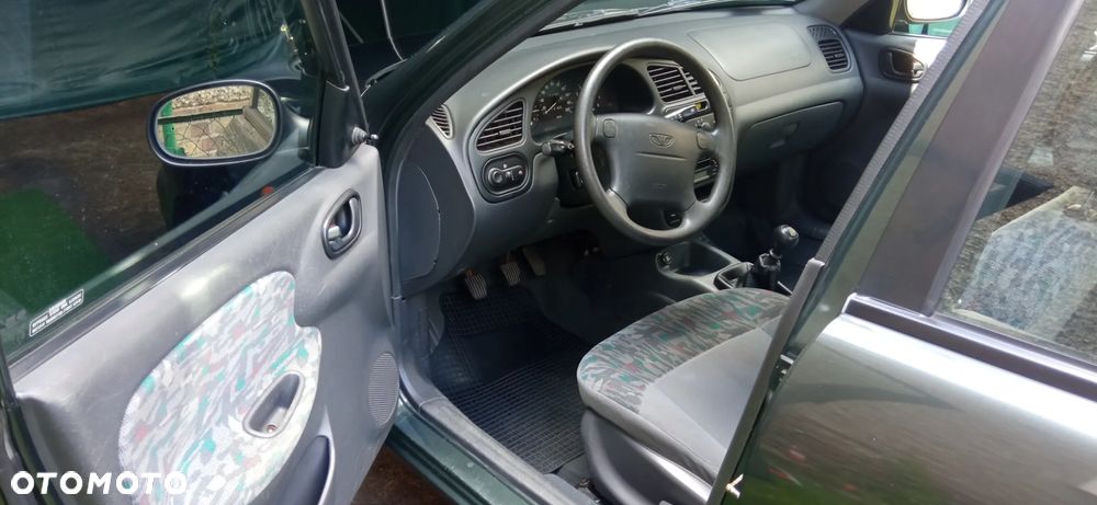 Daewoo Lanos 1.6 SX - 12