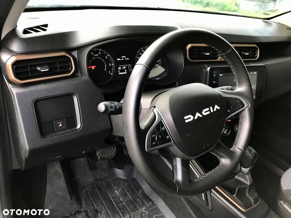Dacia Duster 1.3 TCe Prestige EDC - 26