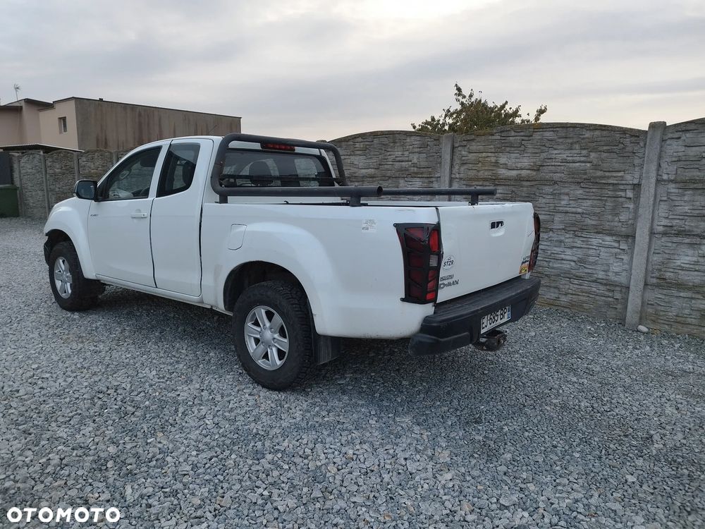 Isuzu D-Max 2017 photo 4