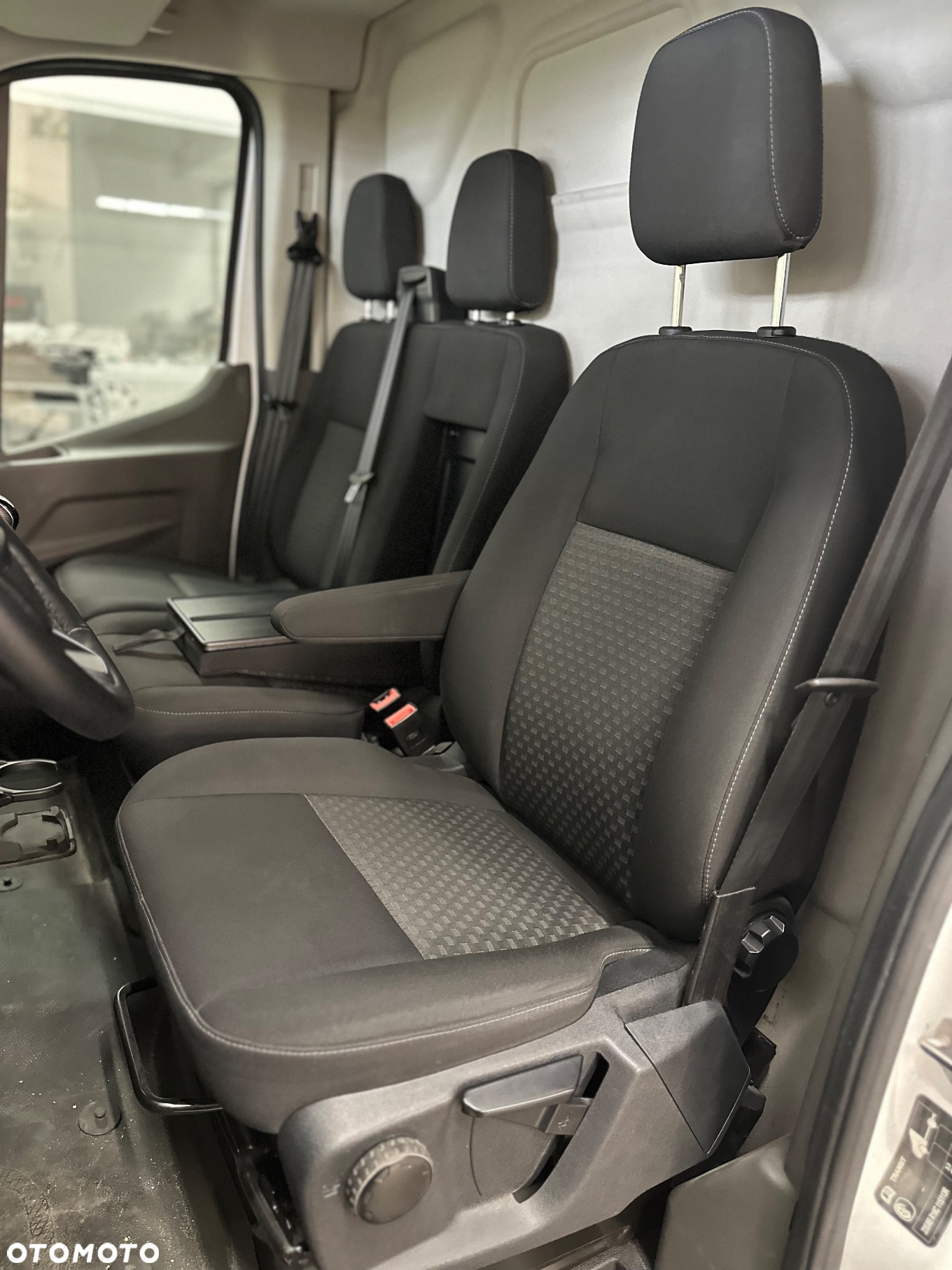 Ford Transit - 16