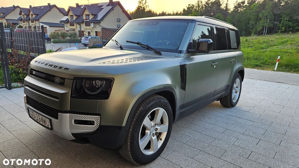 Land Rover Defender
